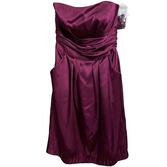 David’s Bridal NWT Sangria Satin Strapless Pleated Dress With Pockets Size 8 - Picture 3 of 9